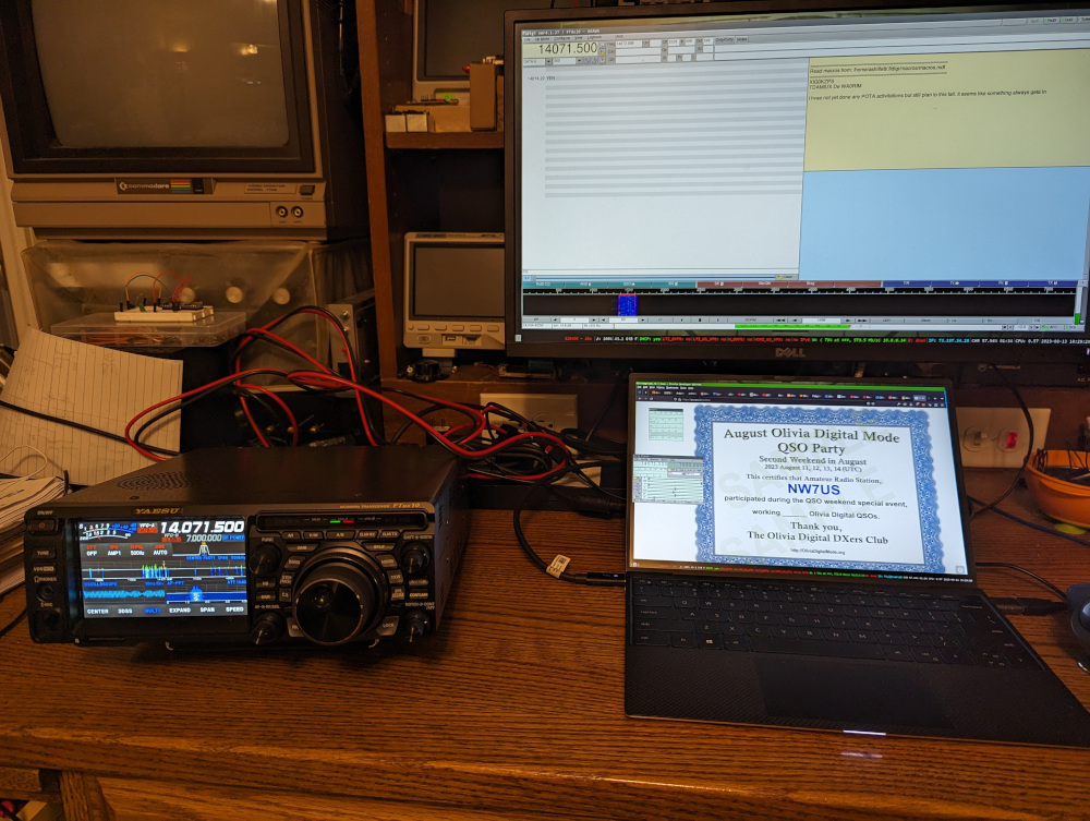 FTDX10_2_web.jpg /images/FTDX10_2_web.jpg