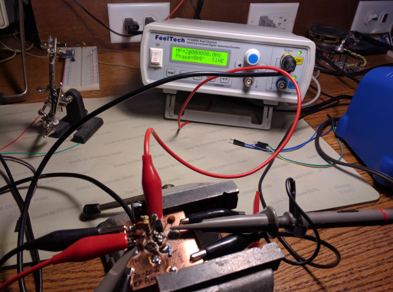 rf_amp_setup_6_web.jpg /images/rf_amp_setup_6_web.jpg