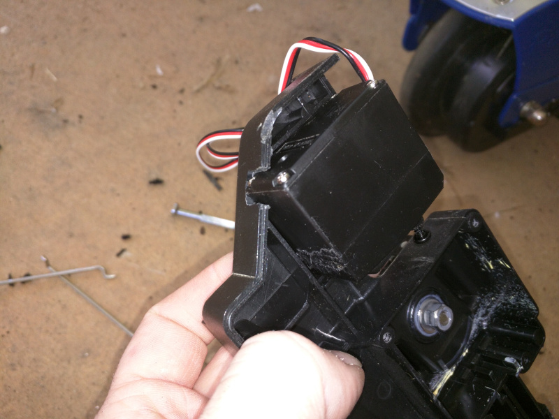 rover_servo_fitting_web.jpg /images/rover_servo_fitting_web.jpg