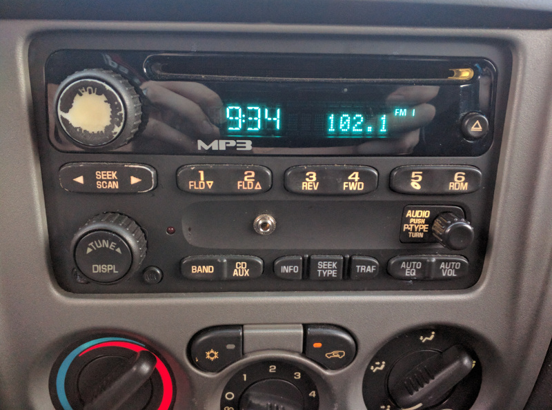 stereo_4_web.jpg /images/stereo_4_web.jpg